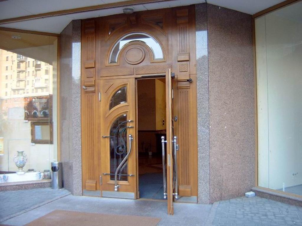 Attache Hotel Kiev Exteriör bild